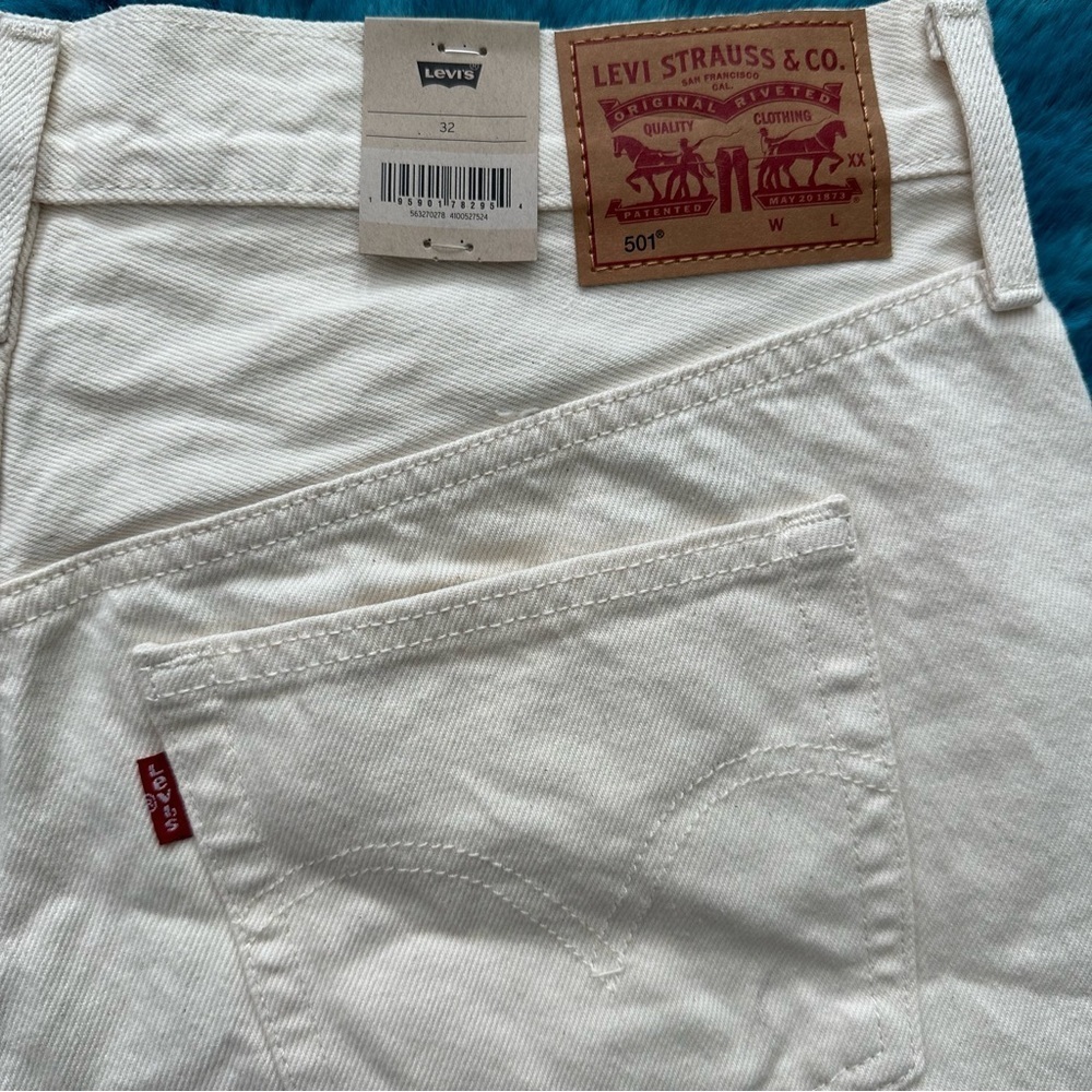LEVI'S Women's 501 Cotton High-Rise Denim Shorts Size 32 - Picture 11 of 16
